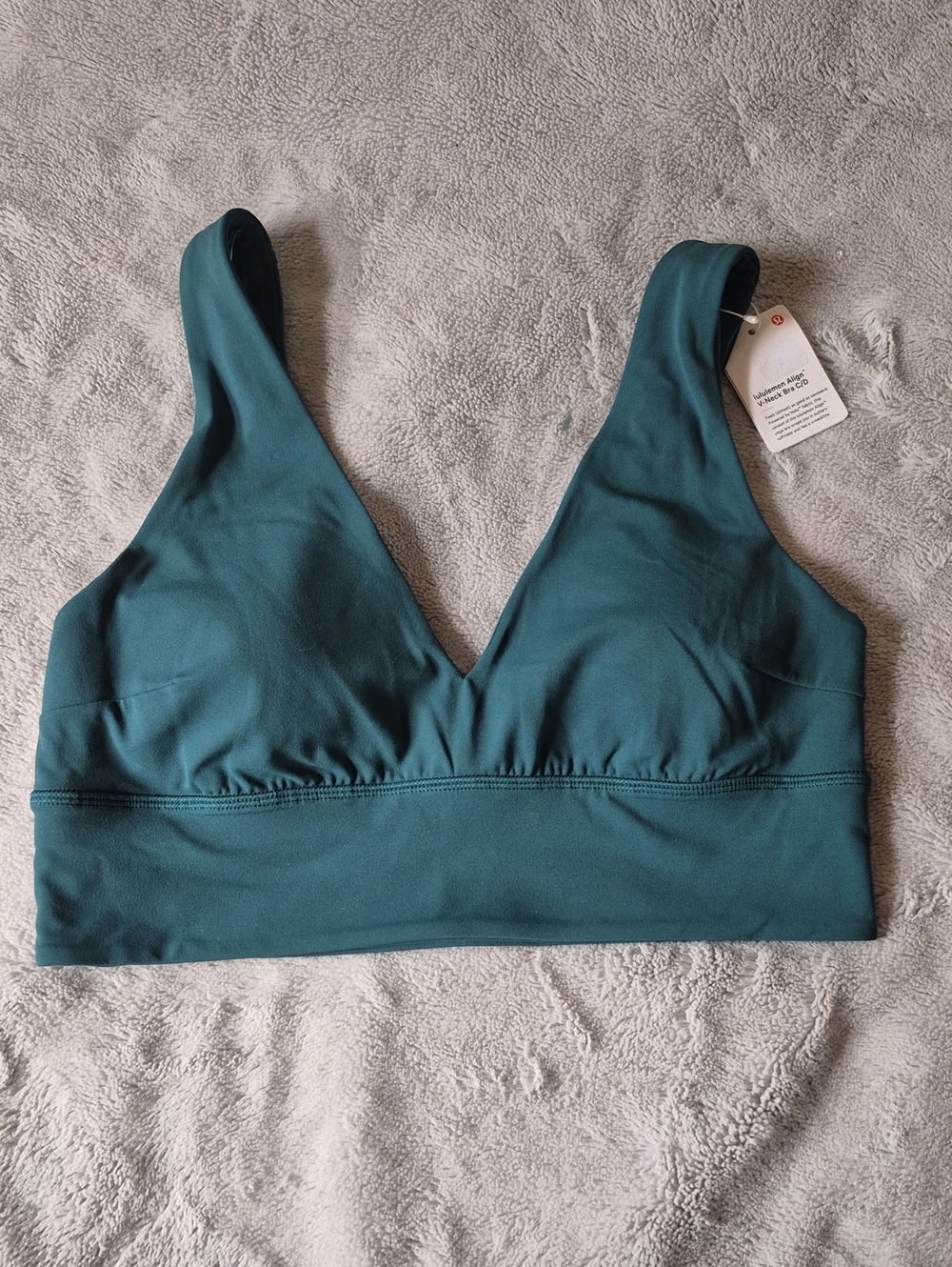 Lulupemon Align V Neck Bra C/D In SMTL